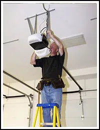 United Garage Door Repair Service Belmont, MA 617-941-6111